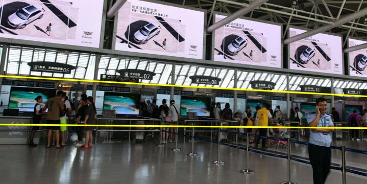 三亞機場刷屏廣告