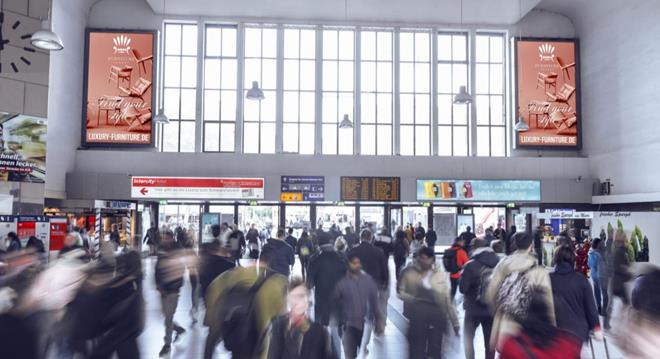 德國(guó)車(chē)站廣告