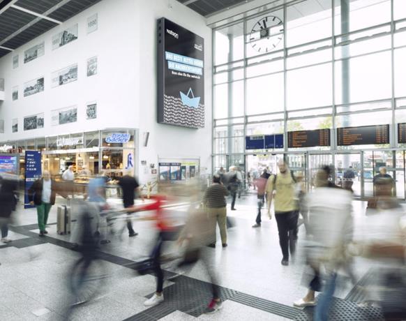 明斯特中央車(chē)站廣告