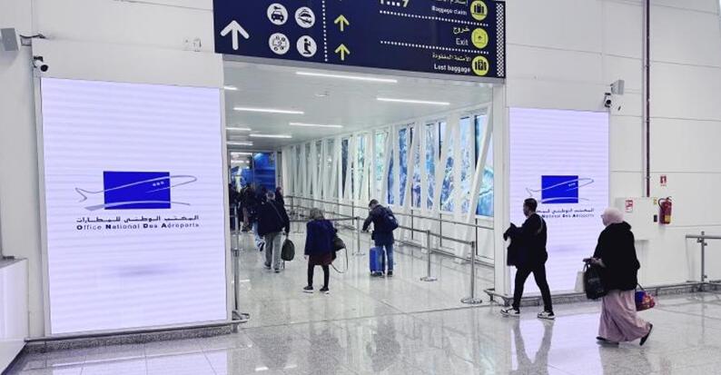 摩洛哥機(jī)場廣告