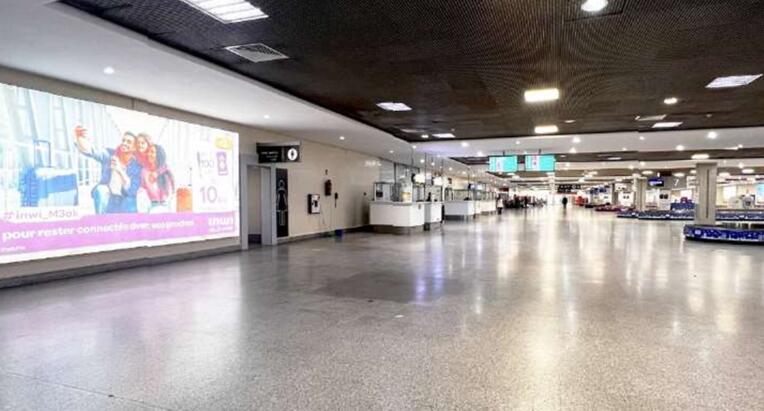 摩洛哥機(jī)場廣告